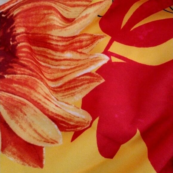 Bloom Chic Bright Sundress - Picture 10 of 11